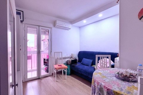 Wohnung zum Verkauf in Madrid, Spanien 3 Schlafzimmer, 65 m2 Nr. 147120 - Foto 1