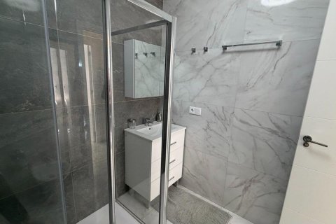 Wohnung zum Verkauf in Torrevieja, Alicante, Spanien 3 Schlafzimmer, 107 m2 Nr. 147124 - Foto 27