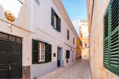 Rindu māja pārdošanā Ciutadella De Menorca, Menorca, Spānijā 3 istabas, 183 m2 Nr. 140081 - attēls 1