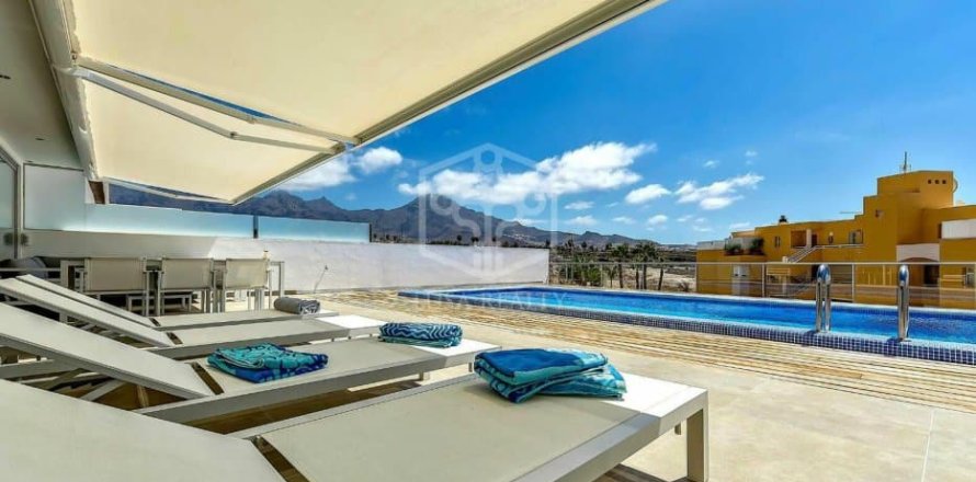 Appartamento a Adeje, Tenerife, Spagna 2 camere da letto, 109 mq. N° 140084