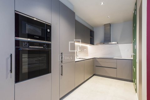 Apartamento en venta en Barcelona, España 3 dormitorios, 139 m2 No. 150644 - foto 20