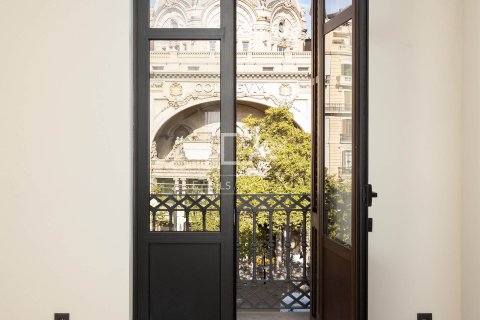 Apartment à vendre à Barcelona, Espagne, 2 chambres, 77 m2 No. 150645 - photo 8