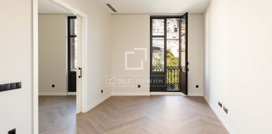 Apartment à Barcelona, Espagne 2 chambres, 77 m2 No. 150645