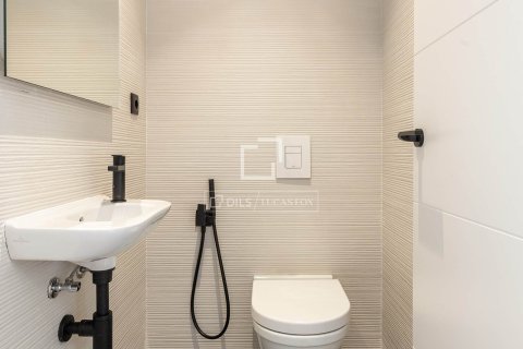 Apartamento en venta en Barcelona, España 3 dormitorios, 156 m2 No. 150643 - foto 26