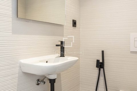 Apartamento en venta en Barcelona, España 3 dormitorios, 156 m2 No. 150643 - foto 27