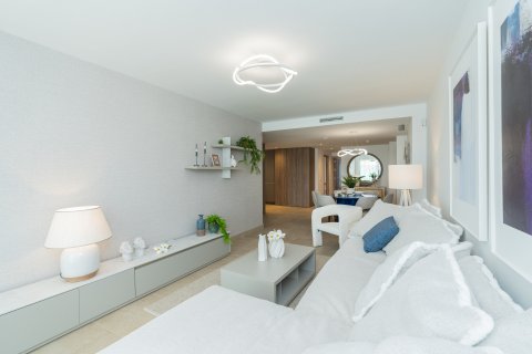 Dzīvoklis pārdošanā Estepona, Malaga, Spānijā 2 istabas, 90 m2 Nr. 96392 - attēls 12