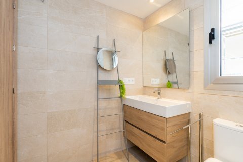 Dzīvoklis pārdošanā Estepona, Malaga, Spānijā 2 istabas, 90 m2 Nr. 96392 - attēls 18
