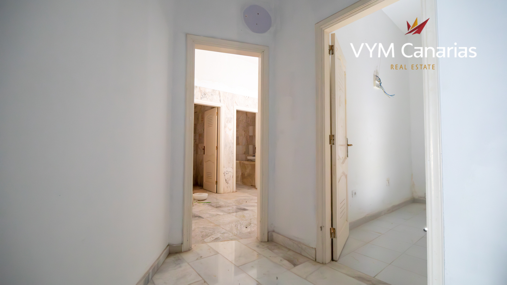 Gewerbeimmobilien in Puerto de Santiago, Tenerife, Spanien 1 Schlafzimmer, 122 m2 Nr. 183677