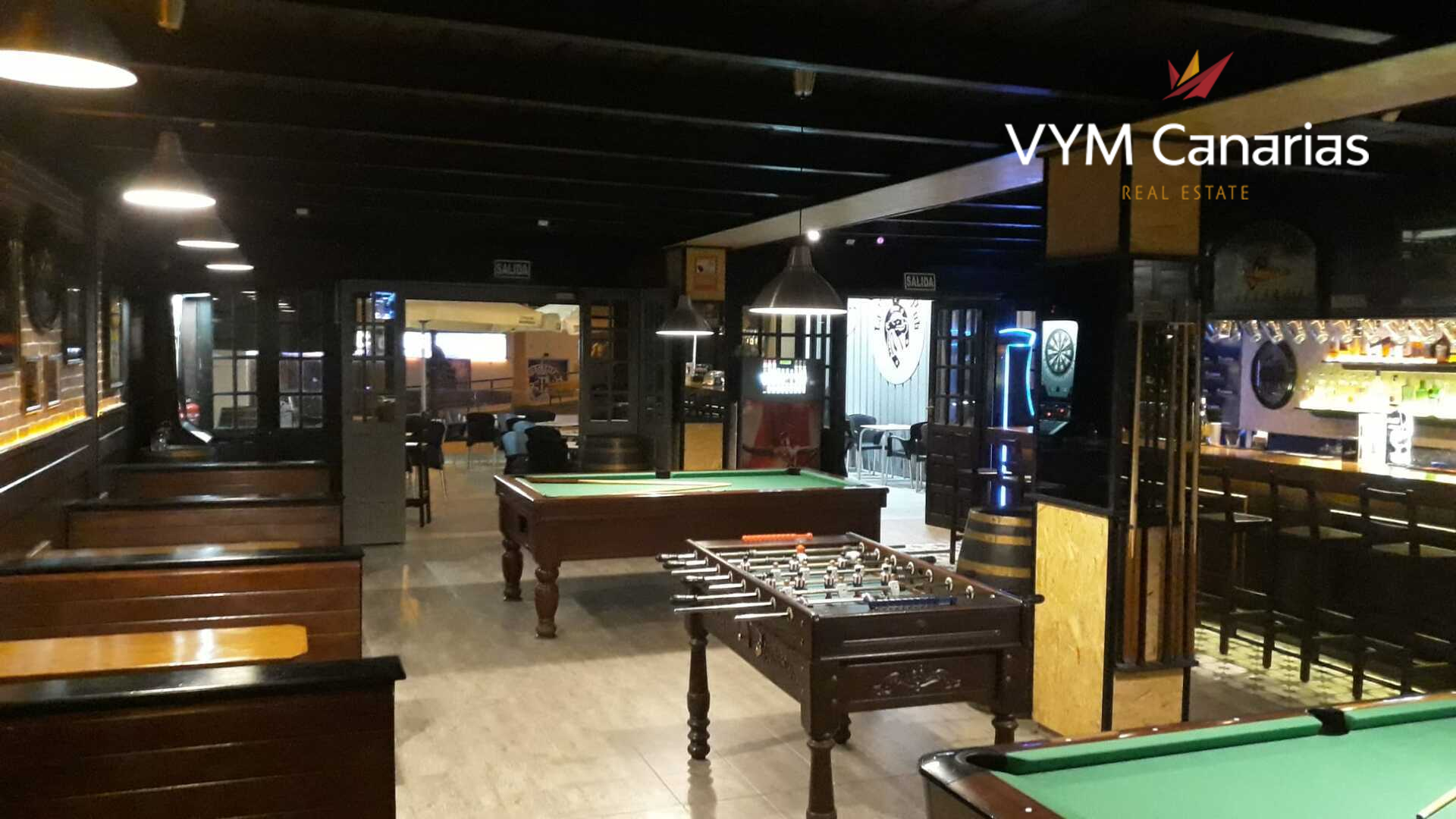 Propiedad comercial en Playa, València, España 1 dormitorio, 90 m2 No. 183675