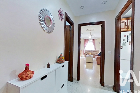 Apartment for sale in Arcos de la Frontera, Cadiz, Spain 3 bedrooms, 91 sq.m. No. 184717 - photo 4