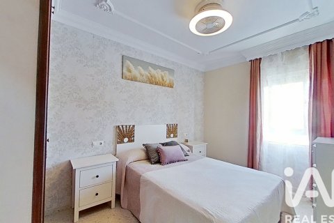 Apartment for sale in Arcos de la Frontera, Cadiz, Spain 3 bedrooms, 91 sq.m. No. 184717 - photo 15
