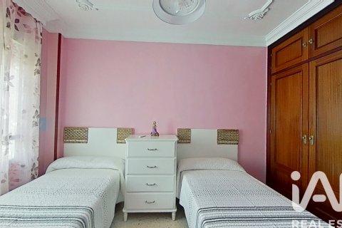 Apartment for sale in Arcos de la Frontera, Cadiz, Spain 3 bedrooms, 91 sq.m. No. 184717 - photo 18