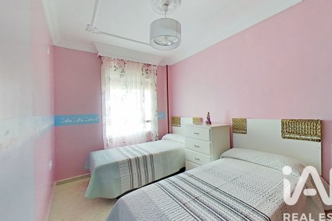 Apartment for sale in Arcos de la Frontera, Cadiz, Spain 3 bedrooms, 91 sq.m. No. 184717 - photo 17