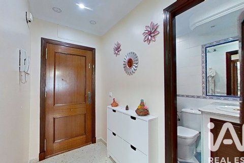 Apartment for sale in Arcos de la Frontera, Cadiz, Spain 3 bedrooms, 91 sq.m. No. 184717 - photo 8
