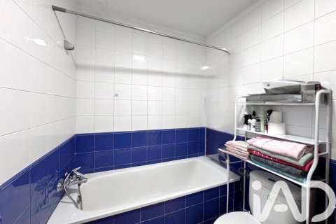 Penthouse for sale in Cambrils, Tarragona, Spain 1 bedroom, 46 sq.m. No. 184715 - photo 12