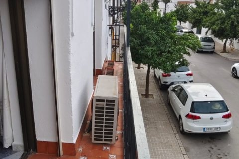 Villa for sale in Ecija, Seville, Spain 8 bedrooms, 224 sq.m. No. 152840 - photo 8