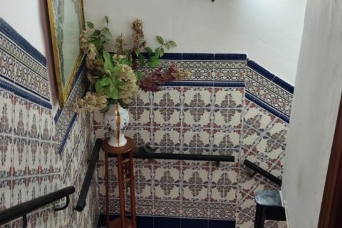 Villa for sale in Ecija, Seville, Spain 8 bedrooms, 224 sq.m. No. 152840 - photo 19