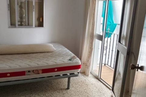 Villa for sale in Ecija, Seville, Spain 8 bedrooms, 224 sq.m. No. 152840 - photo 30