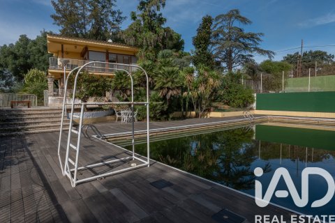 Apartament w Almassora, Castellon, Hiszpania 5 sypialni, 457 mkw. nr 152841 – zdjęcie 2