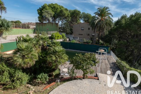 Apartament w Almassora, Castellon, Hiszpania 5 sypialni, 457 mkw. nr 152841 – zdjęcie 16