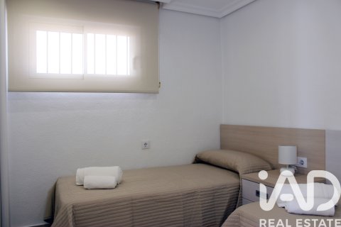 Продажа квартиры в Пилар де ла Орадада, Аликанте, Испания 3 спальни, 96м2 №152839 - фото 19