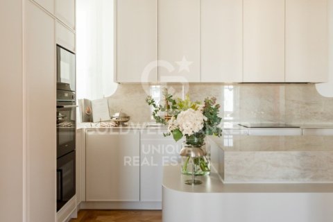 Продажа квартиры в Мадрид, Испания 4 спальни, 208м2 №156750 - фото 29
