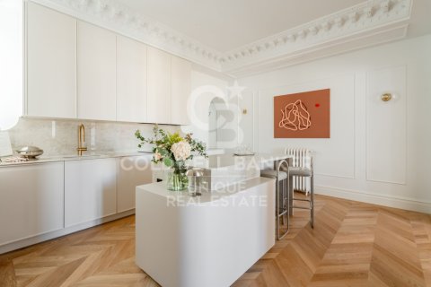 Apartamento en venta en Madrid, España 4 dormitorios, 208 m2 No. 156750 - foto 26