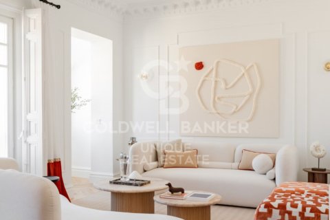 Продажа квартиры в Мадрид, Испания 4 спальни, 208м2 №156750 - фото 6