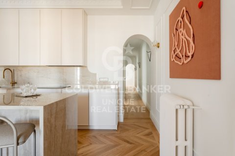 Продажа квартиры в Мадрид, Испания 4 спальни, 208м2 №156750 - фото 27