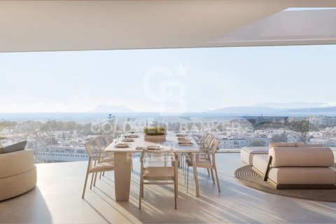 Takvåning i Estepona, Malaga, Spanien 3 sovrum, 214 kvm. Nr. 156745