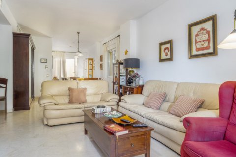 Сasa en venta Estepona, Málaga, España 4 dormitorios, 142.8 m2 No. 107378 - foto 21