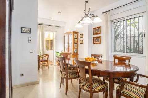 Сasa en venta Estepona, Málaga, España 4 dormitorios, 142.8 m2 No. 107378 - foto 18