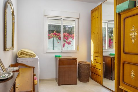 Сasa en venta Estepona, Málaga, España 4 dormitorios, 142.8 m2 No. 107378 - foto 24