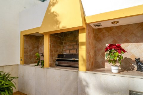 Сasa en venta Estepona, Málaga, España 4 dormitorios, 142.8 m2 No. 107378 - foto 12