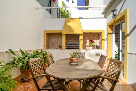 Сasa en venta Estepona, Málaga, España 4 dormitorios, 142.8 m2 No. 107378 - foto 16