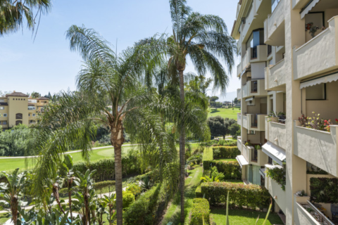Apartment for sale Cortes (San Pedro De Alcantara), Malaga, Spain 2 bedrooms, 153 sq.m. No. 133120 - photo 11