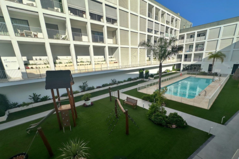 Apartment for sale Cortes (San Pedro De Alcantara), Malaga, Spain 3 bedrooms, 95 sq.m. No. 133121 - photo 4