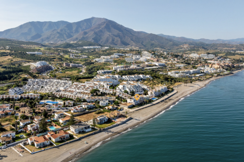 Apartment for sale Estepona, Malaga, Spain 3 bedrooms, 138 sq.m. No. 133122 - photo 2