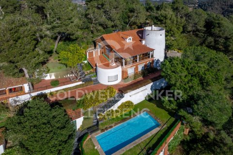 Dom w Barcelona, Hiszpania 6 sypialni, 802 mkw. nr 159584 – zdjęcie 2