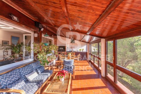 House for sale in Barcelona, Spain 6 bedrooms, 802 sq.m. No. 159584 - photo 13