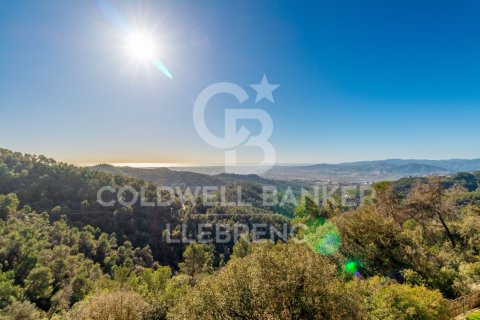 Dom w Barcelona, Hiszpania 6 sypialni, 802 mkw. nr 159584 – zdjęcie 24