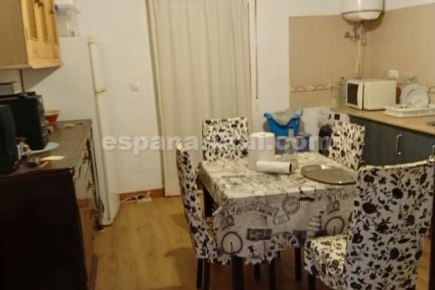 House for sale in Cela, Almeria, Spain 4 bedrooms, 156 sq.m. No. 183987 - photo 4