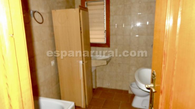 Appartamento a Caniles, Granada, Spagna 9 camere da letto, 438 mq. N° 183992