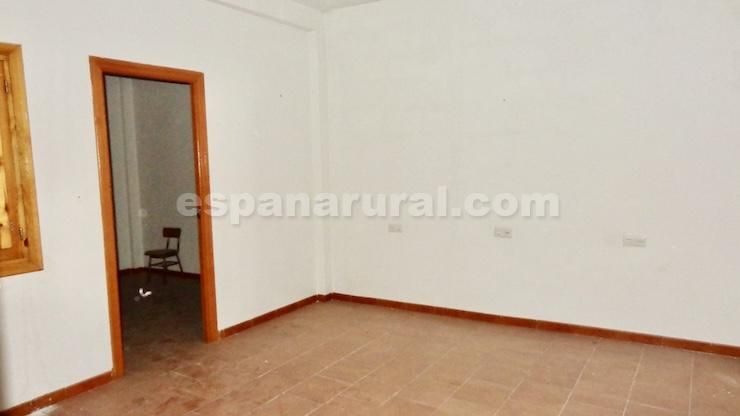 Appartamento a Caniles, Granada, Spagna 9 camere da letto, 438 mq. N° 183992