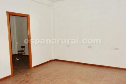 Dzīvoklis pārdošanā Caniles, Granada, Spānijā 9 istabas, 438 m2 Nr. 183992 - attēls 13