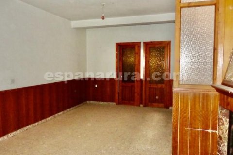 Dzīvoklis pārdošanā Caniles, Granada, Spānijā 9 istabas, 438 m2 Nr. 183992 - attēls 2