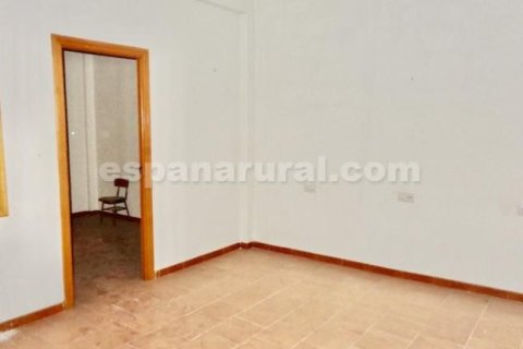 Dzīvoklis pārdošanā Caniles, Granada, Spānijā 9 istabas, 438 m2 Nr. 183992 - attēls 10