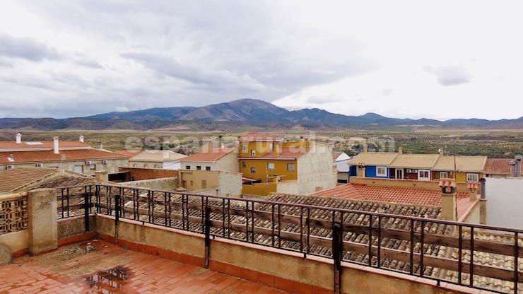 Appartamento a Caniles, Granada, Spagna 9 camere da letto, 438 mq. N° 183992