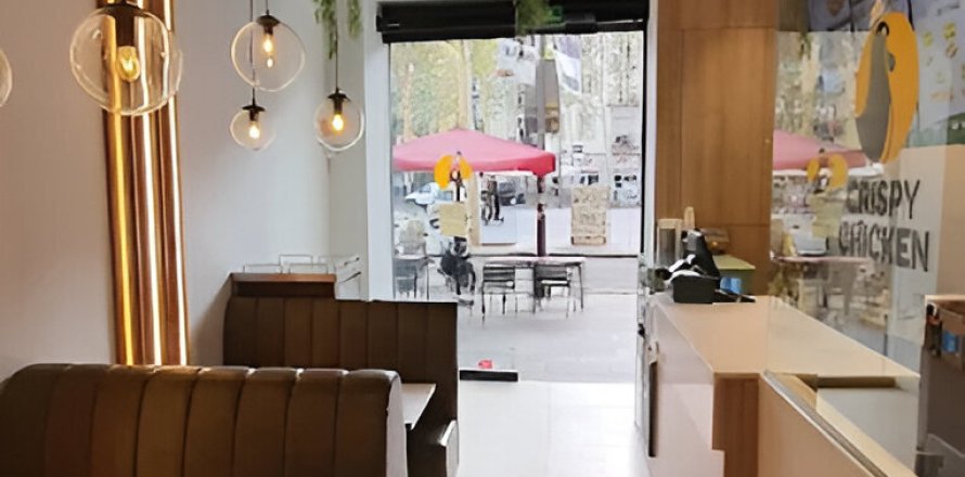 Lokal usługowy w Barcelona, Hiszpania 135 mkw. nr 141192