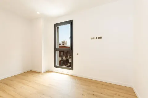 Huoneisto myytävänä Badalona, Barcelona, Espanja, 3 makuuhuonetta, No. 141188 - kuva 14